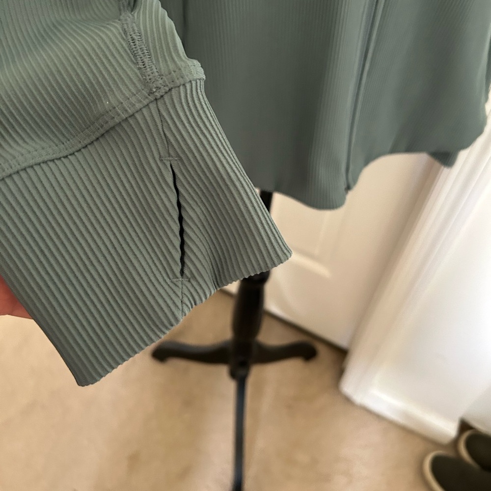 Athleta Full Zip Salutation Ribbed Jacket in Oxid… - image 6